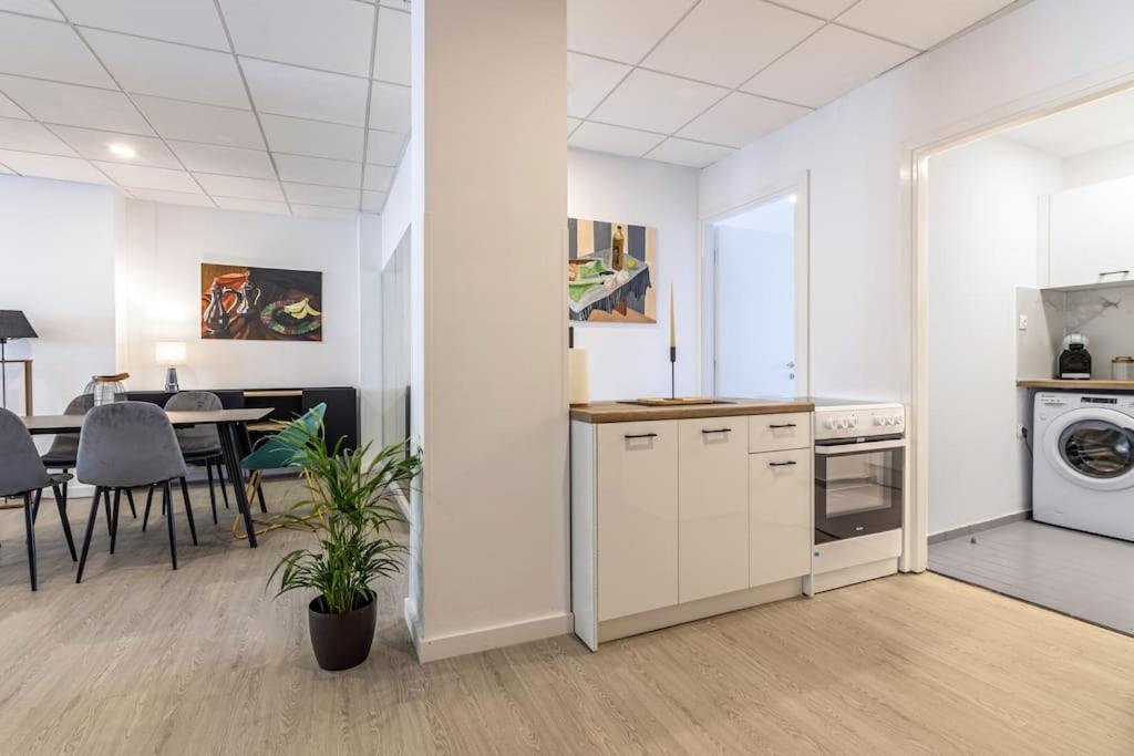 Maricool Minimal Spacious Downtown Loft Ираклион Экстерьер фото