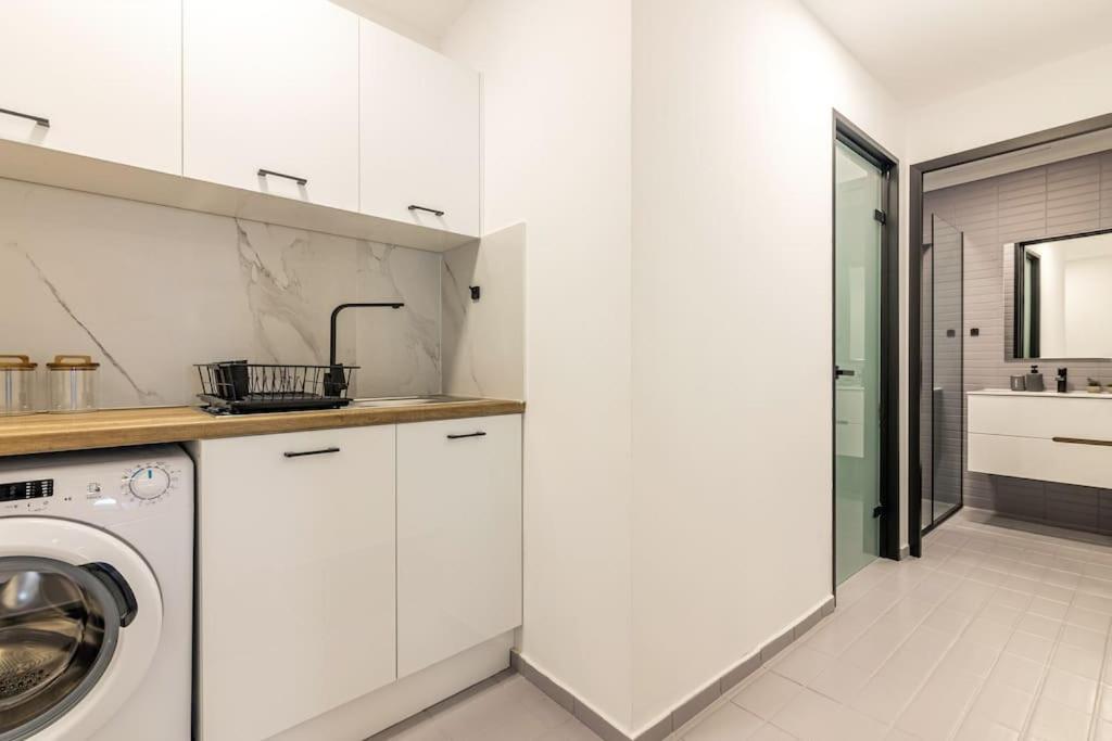 Maricool Minimal Spacious Downtown Loft Ираклион Экстерьер фото